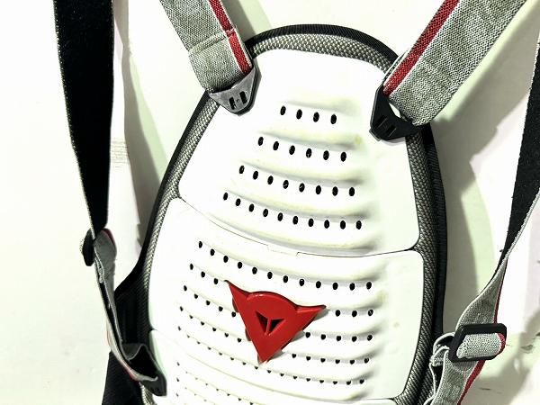 バックプロテクター Lサイズ