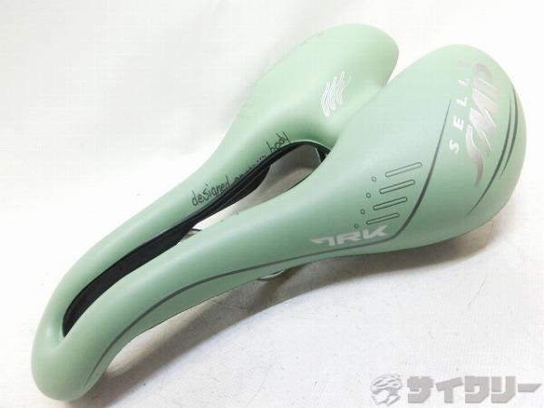 サドル TRK ライトグリーン