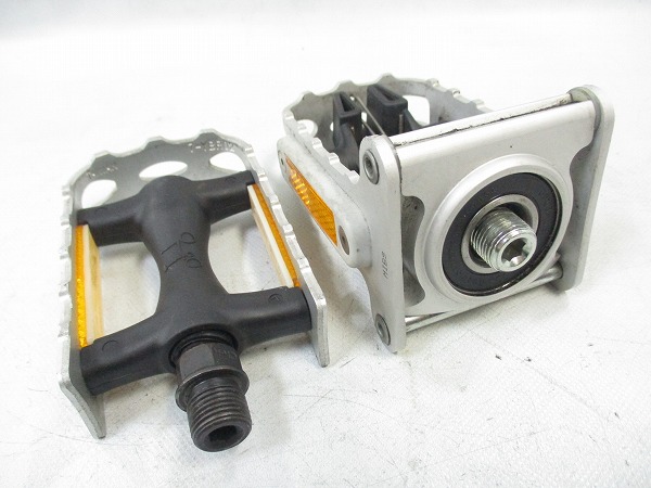 純正ペダル Folding Left Hand Pedal