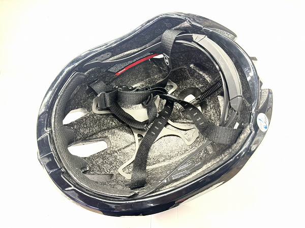 ヘルメット FURION2.0 M(55-59cm) 2019 凹みあり