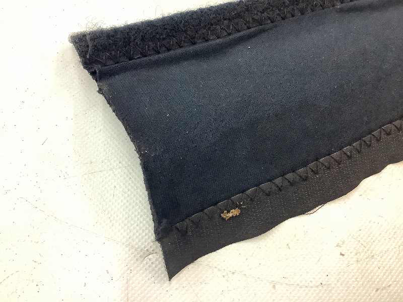 チェーンステイカバー