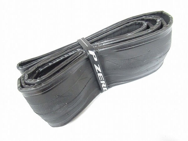 スリックタイヤ P ZERO RACE TLR 700x28c