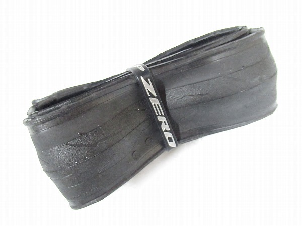 スリックタイヤ P ZERO RACE TLR 700x28c ホワイト