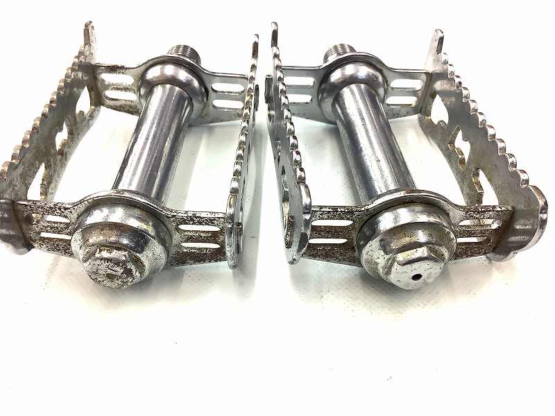 フラットペダル MAX