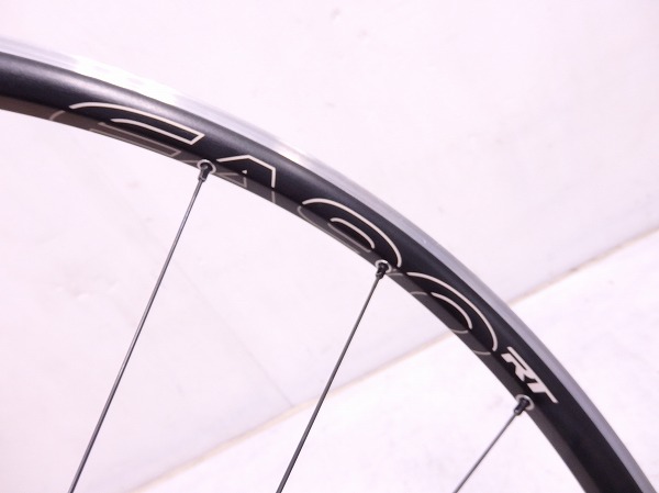フロントホイール EA90 RT 700C/クリンチャー