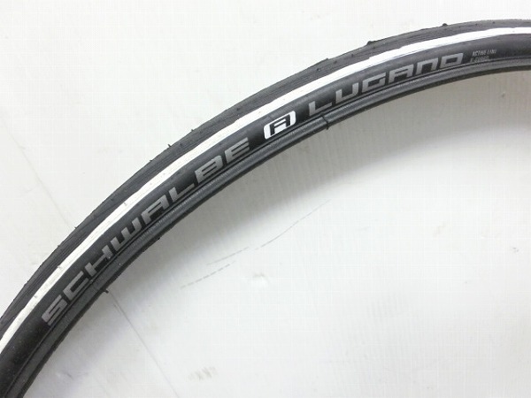 タイヤ LUGANO 700×23Ｃ