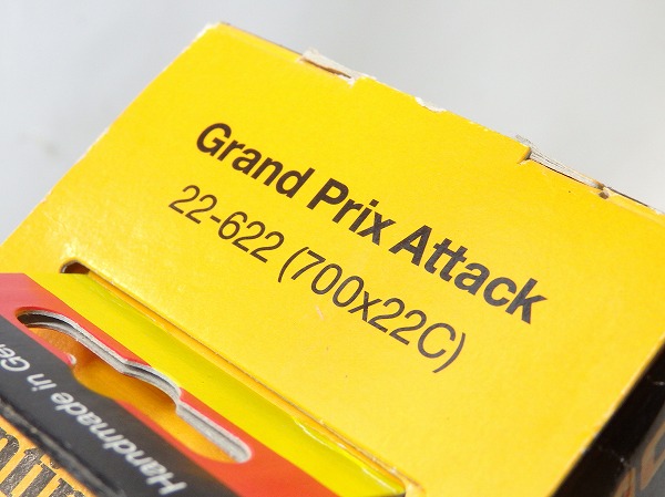 タイヤ GP ATTACK 700×22C