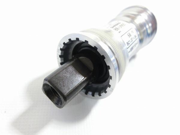 ボトムブラケット BB-UN55 JIS/68mm/110mm/スクエア