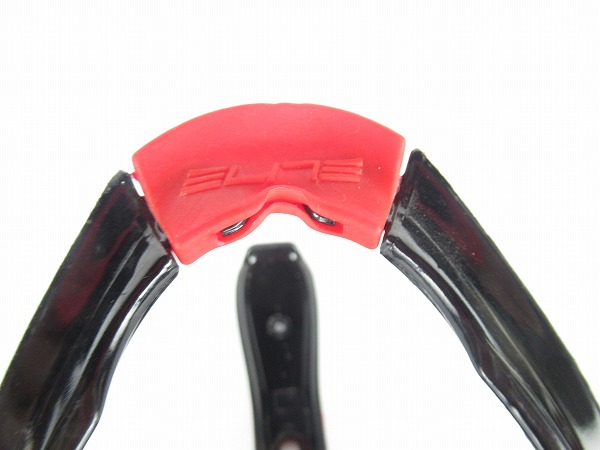 ボトルケージ　Cannibal　ブラック/レッド　レーサーボトル対応