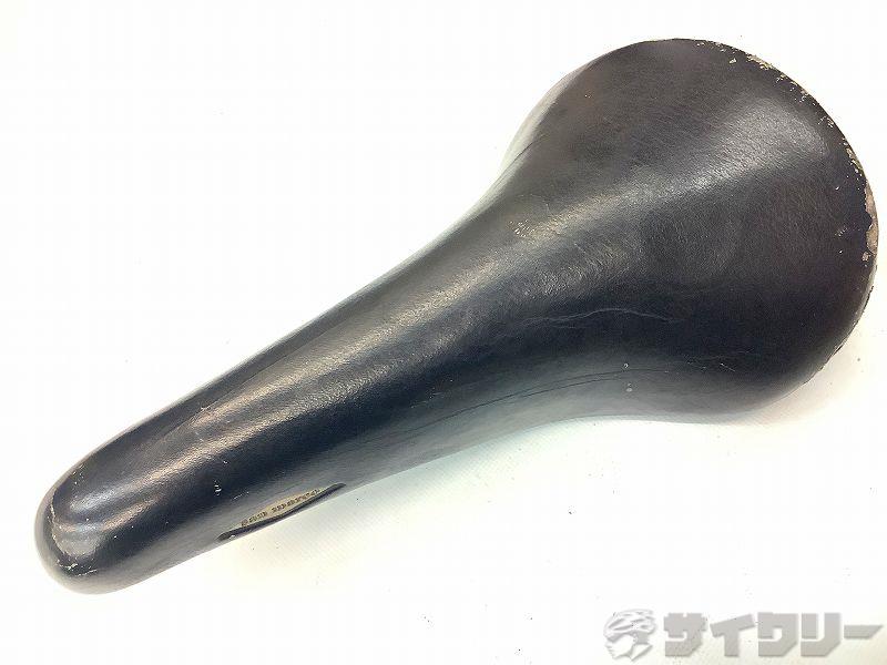 サドル ERGO 破れ