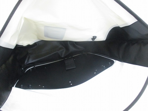 防水メッセンジャーバッグ XPRESS ホワイト