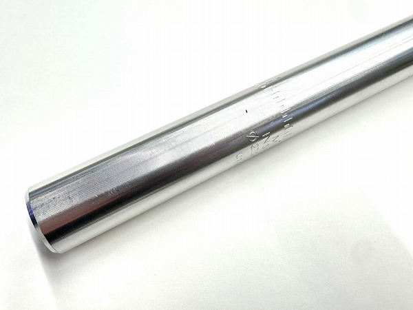 シートポスト 約350mm(実測）/27.2mm シルバー