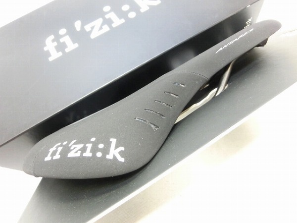 【未使用】サドル ANTARES R3 Kiumレール 141mm