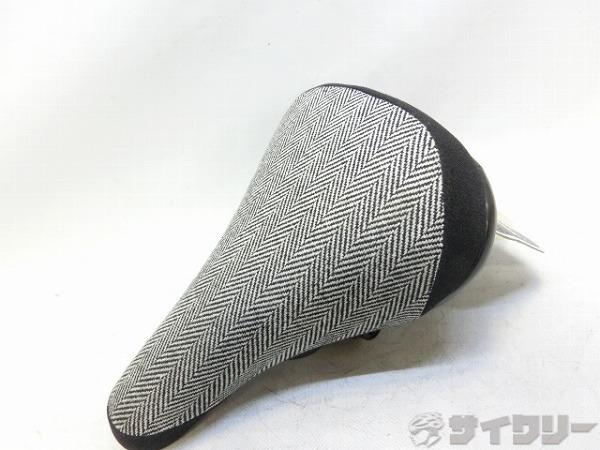 キッズサドル ヘリンボーン