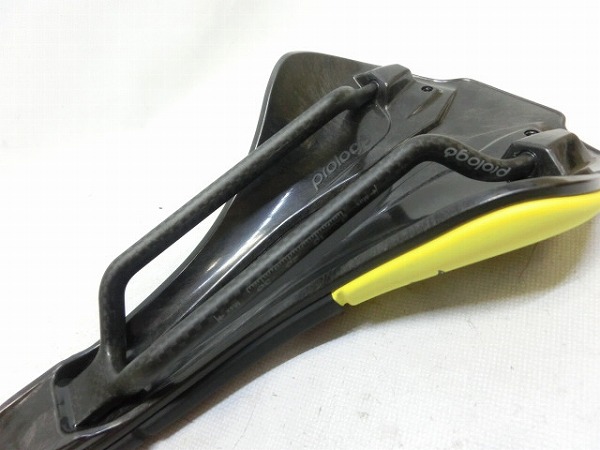 サドル SCRATCH M5 NACK ALBERTO BETTIOLモデル