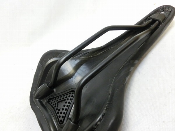 サドル SUN チタンバナジウムレール 