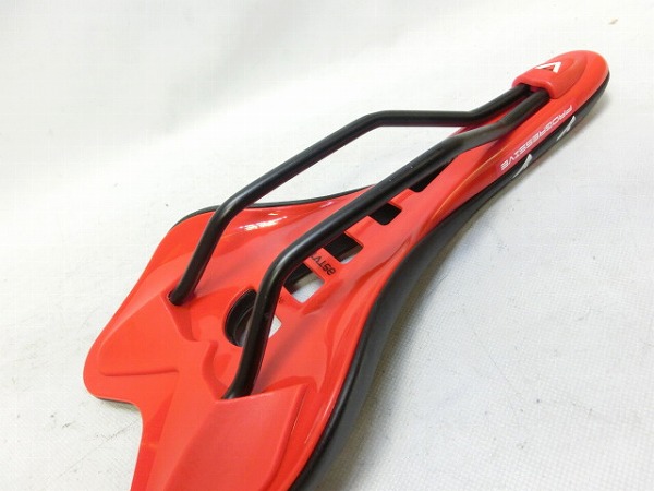 テストサドル SKYLINE チタンバナジウムレール 