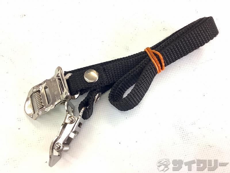 トゥストラップ