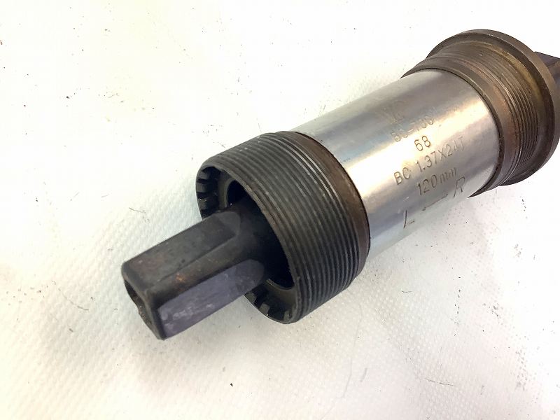 ボトムブラケット  120x68mm JIS