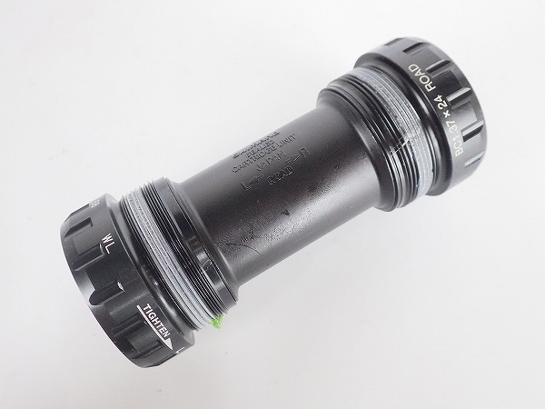 ボトムブラケット　BB-R9100　DURA-ACE　ブラック　JIS/68mm