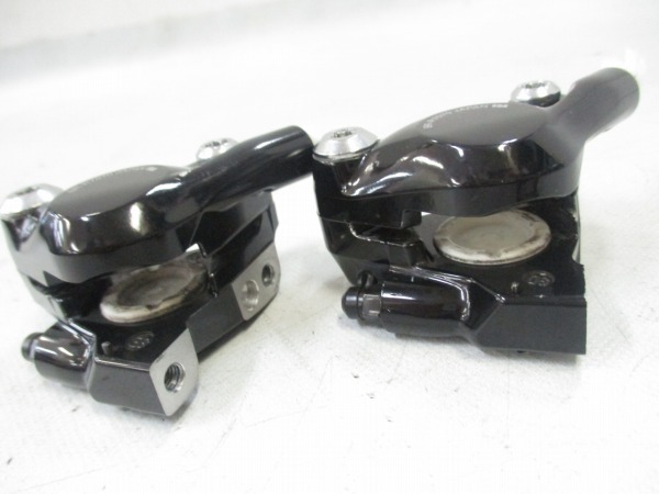 油圧ブレーキキャリパーセット BR-R7070