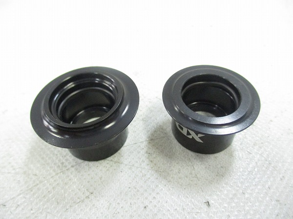 リア用スルーエンドキャップ 12x142mm