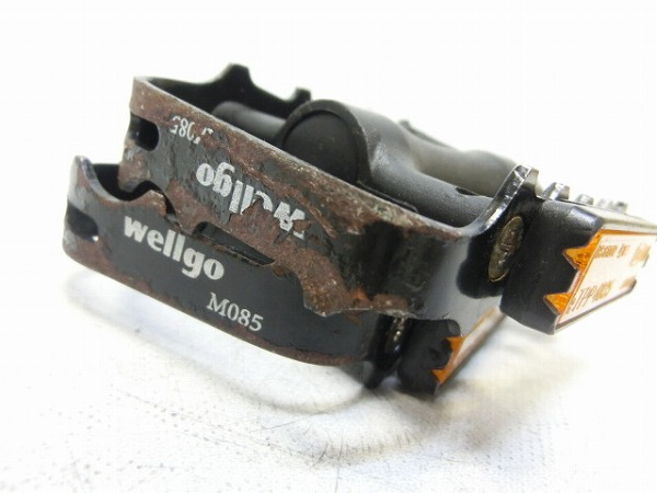 フラットペダル M085