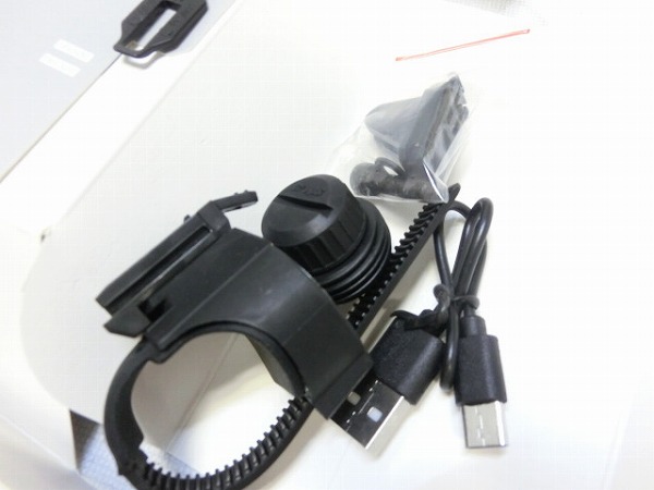 フロントライト rev900