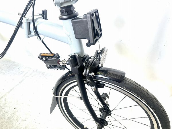 P LINE EXPLORE LOW With Rack