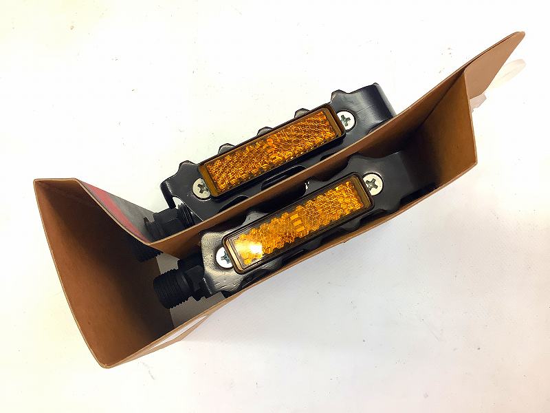 フラットペダル　PD10009 ブラック