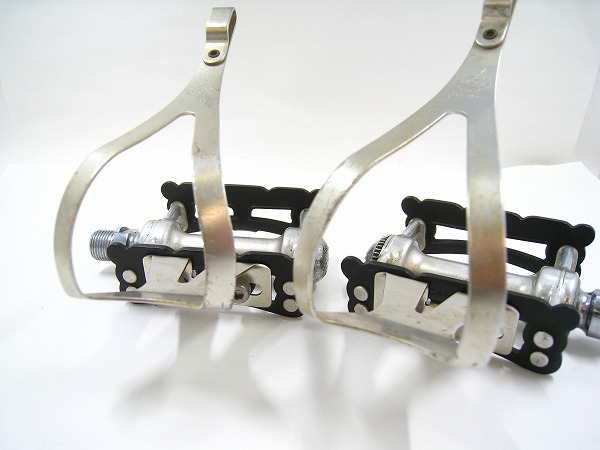 ペダル SUPER LEGGERO PISTA