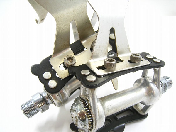 ペダル SUPER LEGGERO PISTA