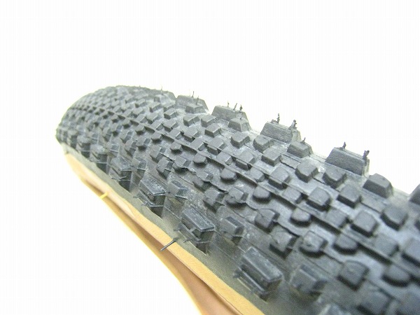 グラベルタイヤ RADDLER TCS 700×40c