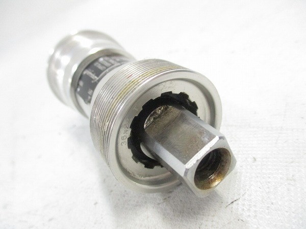 ボトムブラケット CHORUS ITA 70/102mm