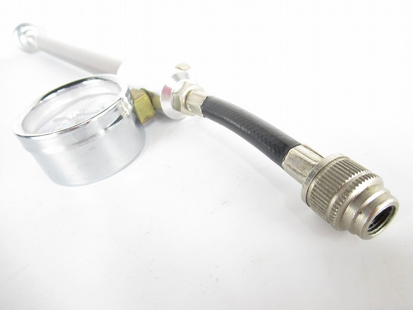 サスペンションポンプ