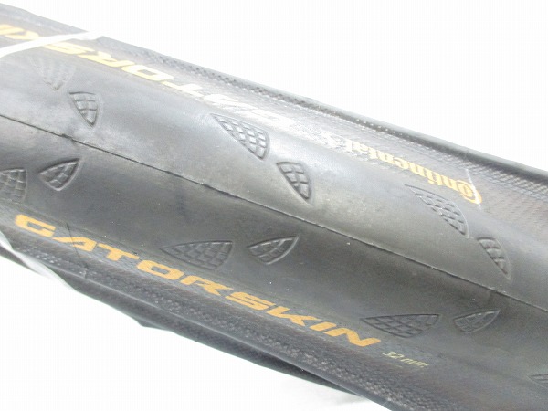 クリンチャータイヤ GATORSKIN 700x32c