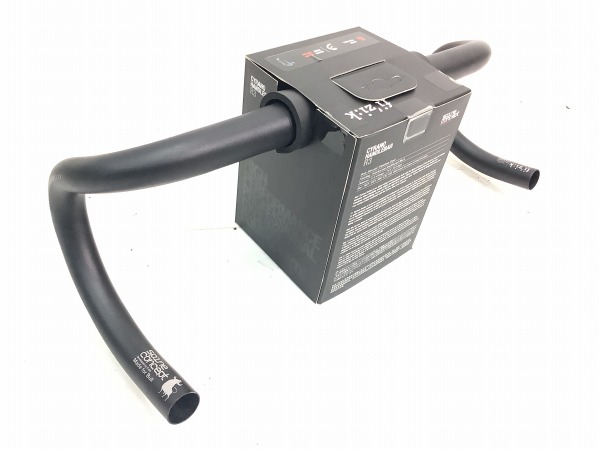 ドロップハンドル CYRANO R3 BULL 420mm/φ31.8mm