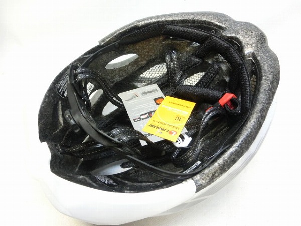 ヘルメット ULTRALIGHT+ L（57-61㎝）