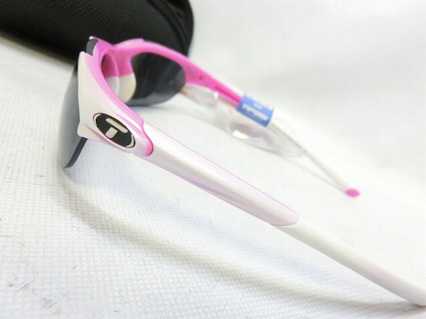 アイウェア Wisp ピンク　ホワイト