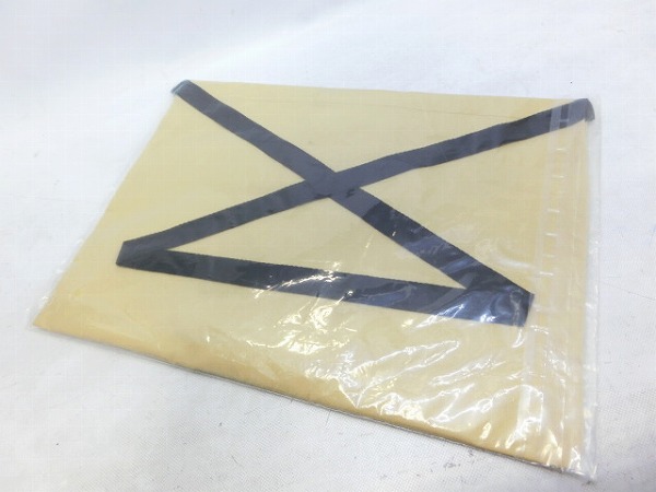 サコッシュ ベージュ