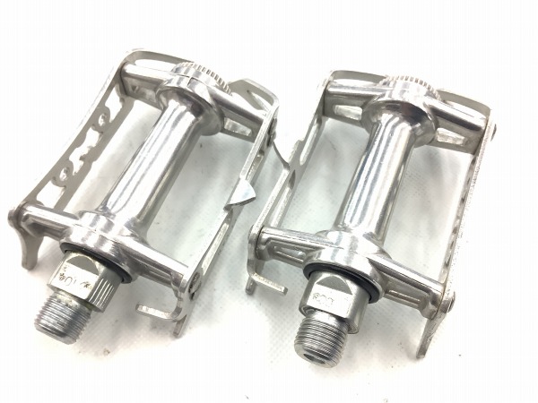 フラットペダル SYLVAN シルバー