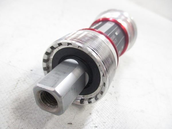 ボトムブラケット TK8671CM JIS 68/111mm