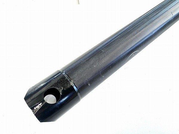 シートポスト 600mm/33.9mm ブラック 加工あり