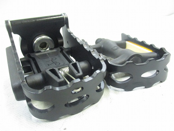 フラットペダル FOLDING PEDAL LEFT-HAND