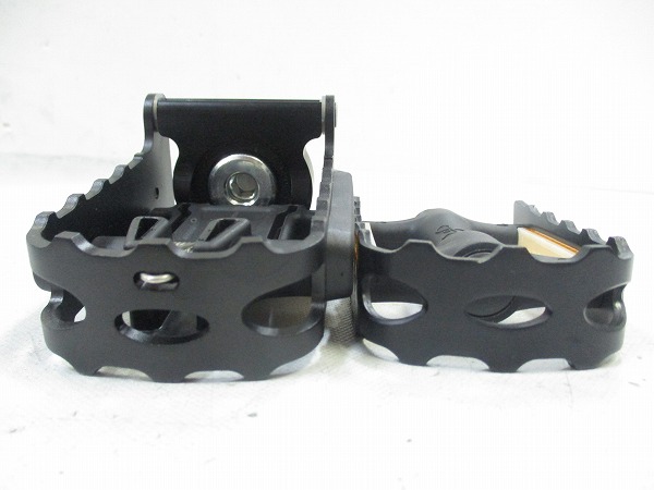 フラットペダル FOLDING PEDAL LEFT-HAND