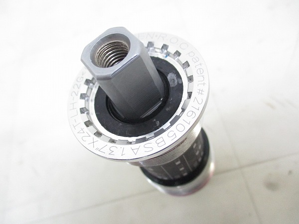 ボトムブラケット TK838HAL JIS 68/103mm スクエア