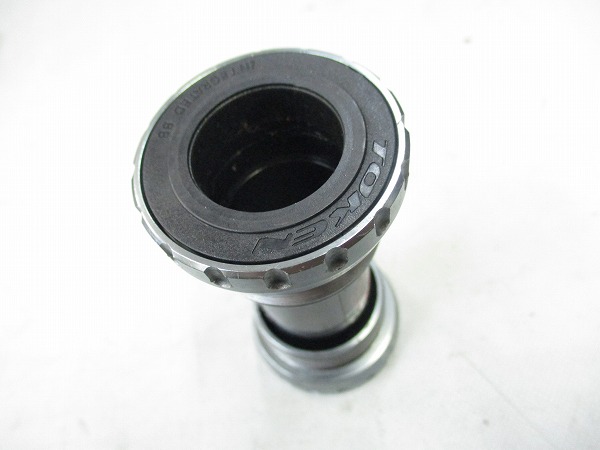 ボトムブラケット EX-TYPE ITA 70mm メタルグレー