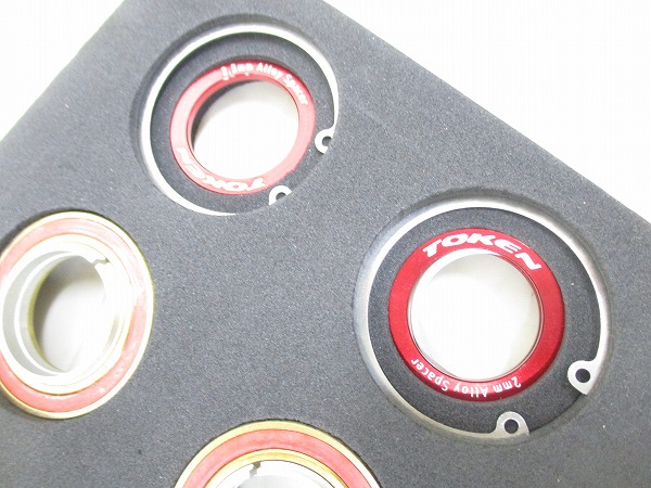 ボトムブラケット BB30RTBT Gold