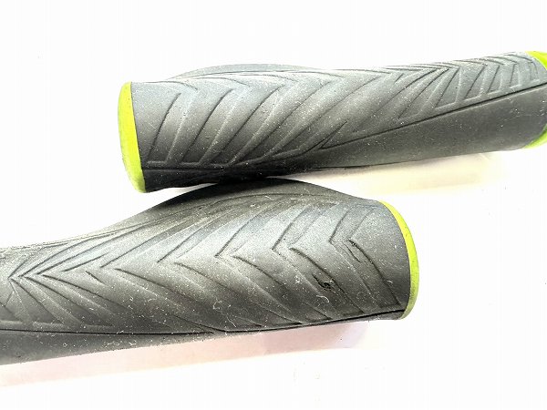 バーグリップ 約130mm（実測）