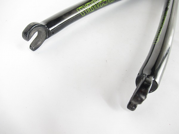 カーボンフォーク 700C　リムブレーキ用